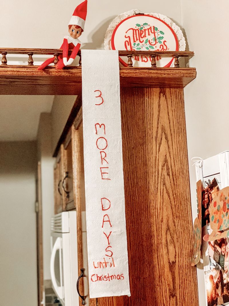 elf on the shelf ideas elf with christmas countdown banner