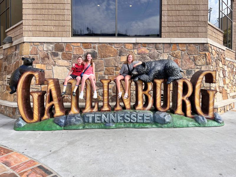 Gatlinburg Tennessee sign