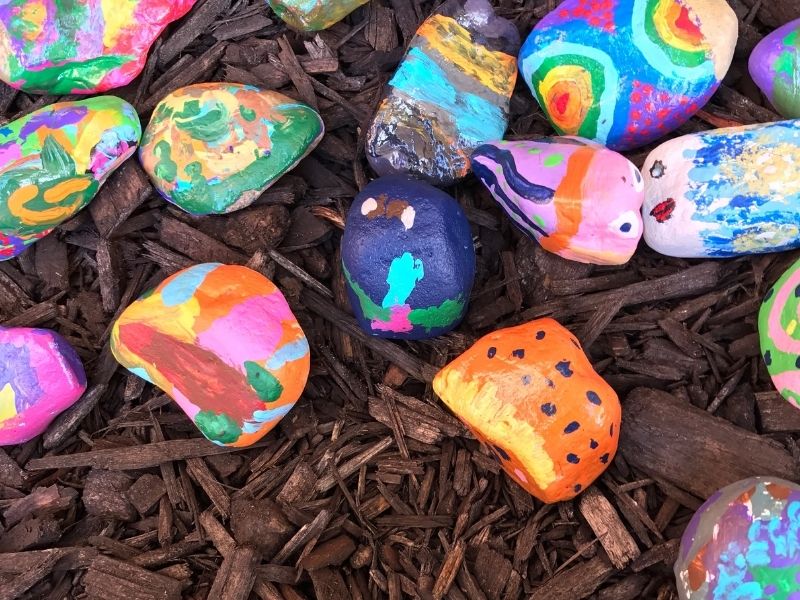 free spring activities : painted rocks canva