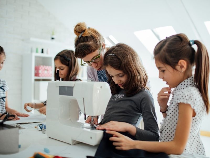 sewing classes for kids canva