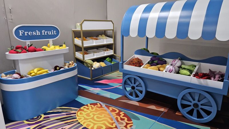 Mermaid Play Kids Indoor Play pretend fruit and veggie stands Veriezma