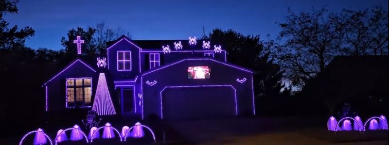 South Horseshoe Holiday Lights Image