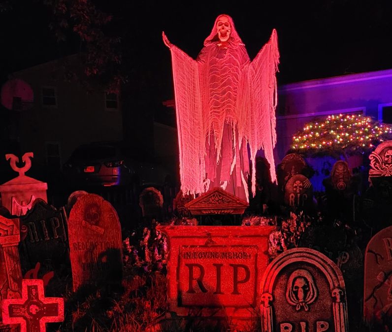 Mourningwood Graveyard  Image