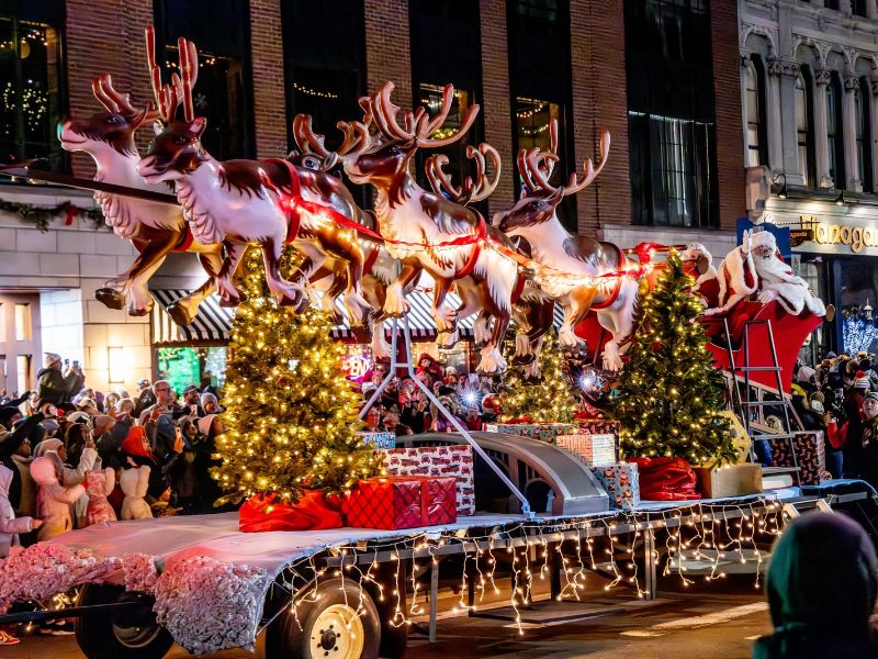 Gentex Santa Parade Santa Waving To Crowd 2025 FB