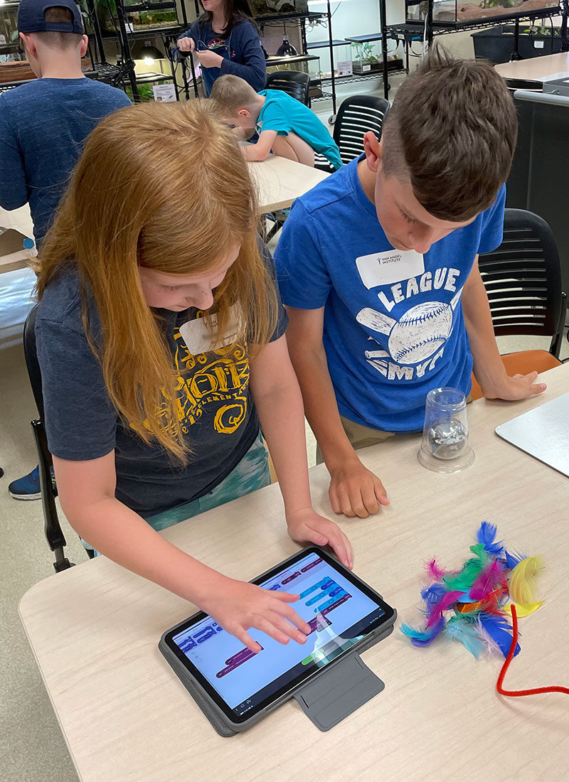 Van Andel Institute for Education Summer Camps gallery image 1