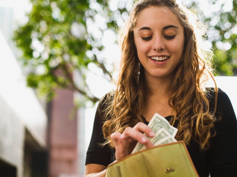 Teen Jobs Girl With Money In Wallet 