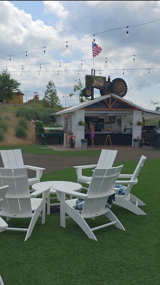 Lake Arvesta Farms Beer Garden Ver